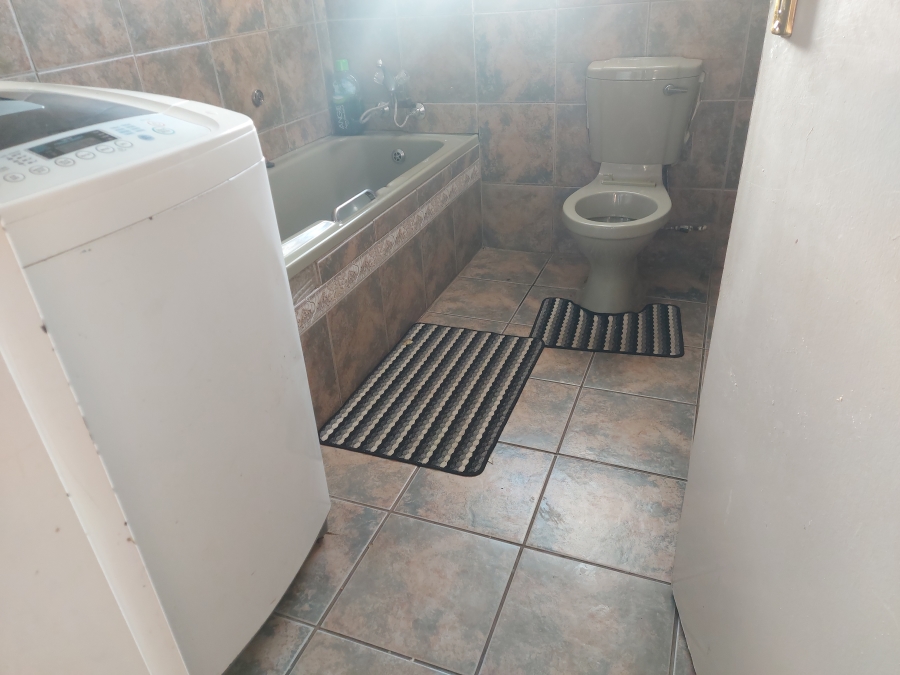 3 Bedroom Property for Sale in Oos Einde North West